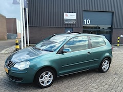 Volkswagen Polo - 1.2-12V Optive