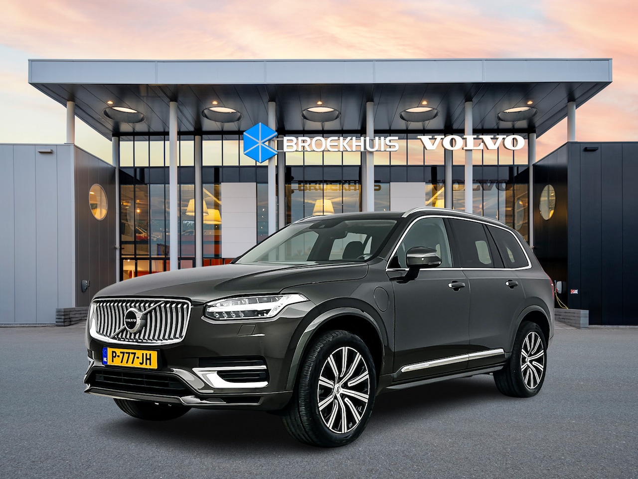 Volvo XC90 - T8 Recharge AWD Inscription | Long range | 20' | Panoramadak | Trekhaak | Harman Kardon | - AutoWereld.nl
