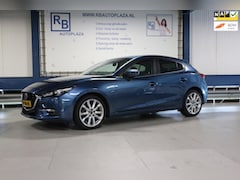 Mazda 3 - 3 2.0 SkyActiv-G 120 GT-M DEALER ONDERHOUDEN/ HEAD UP/ STUURVERWARMING