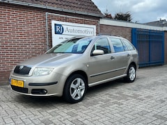 Skoda Fabia Combi - 1.4-16V Elegance APK/NAP/AIRCO