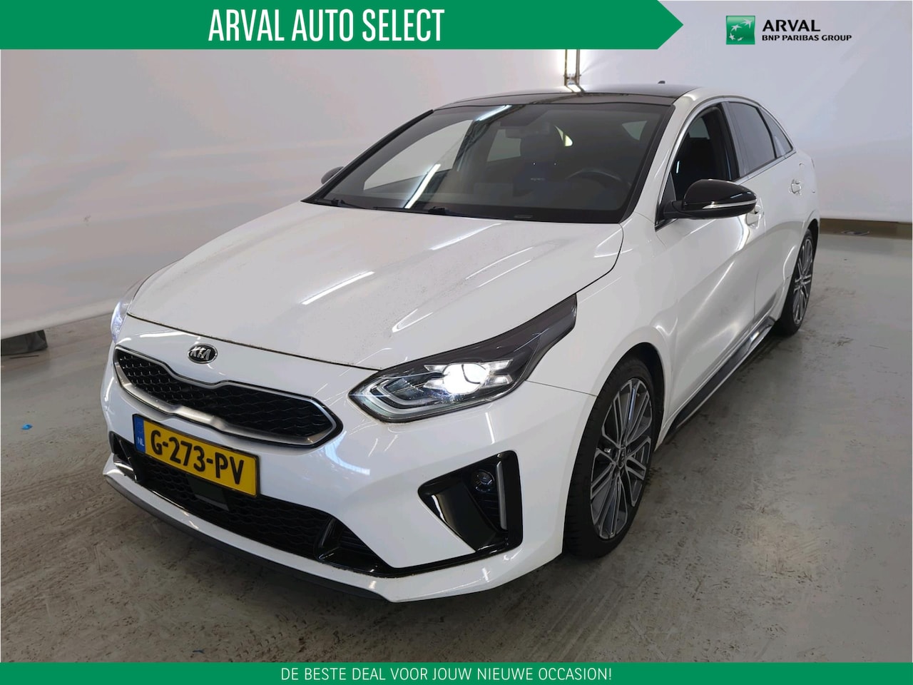Kia Pro cee'd - 1.4 T-GDI 140pk GT-PlusLine | Panoramadak | Suède sportstoelen | Stoel- en stuurwielverwar - AutoWereld.nl