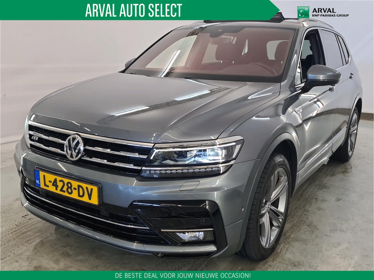 Volkswagen Tiguan Allspace - 1.5 TSI 150pk Highline Business R | Advance Pakket | Panoramadak | Dynaudio | Winterpakket - AutoWereld.nl