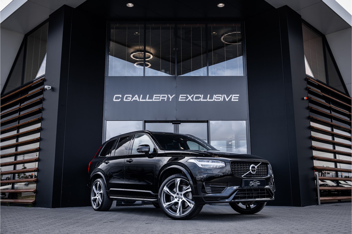 Volvo XC90 - 2.0 T8 Recharge AWD R-Design Long Range 7P - Panorama | Elek. Trekhaak | H&K | Memory | 36 - AutoWereld.nl