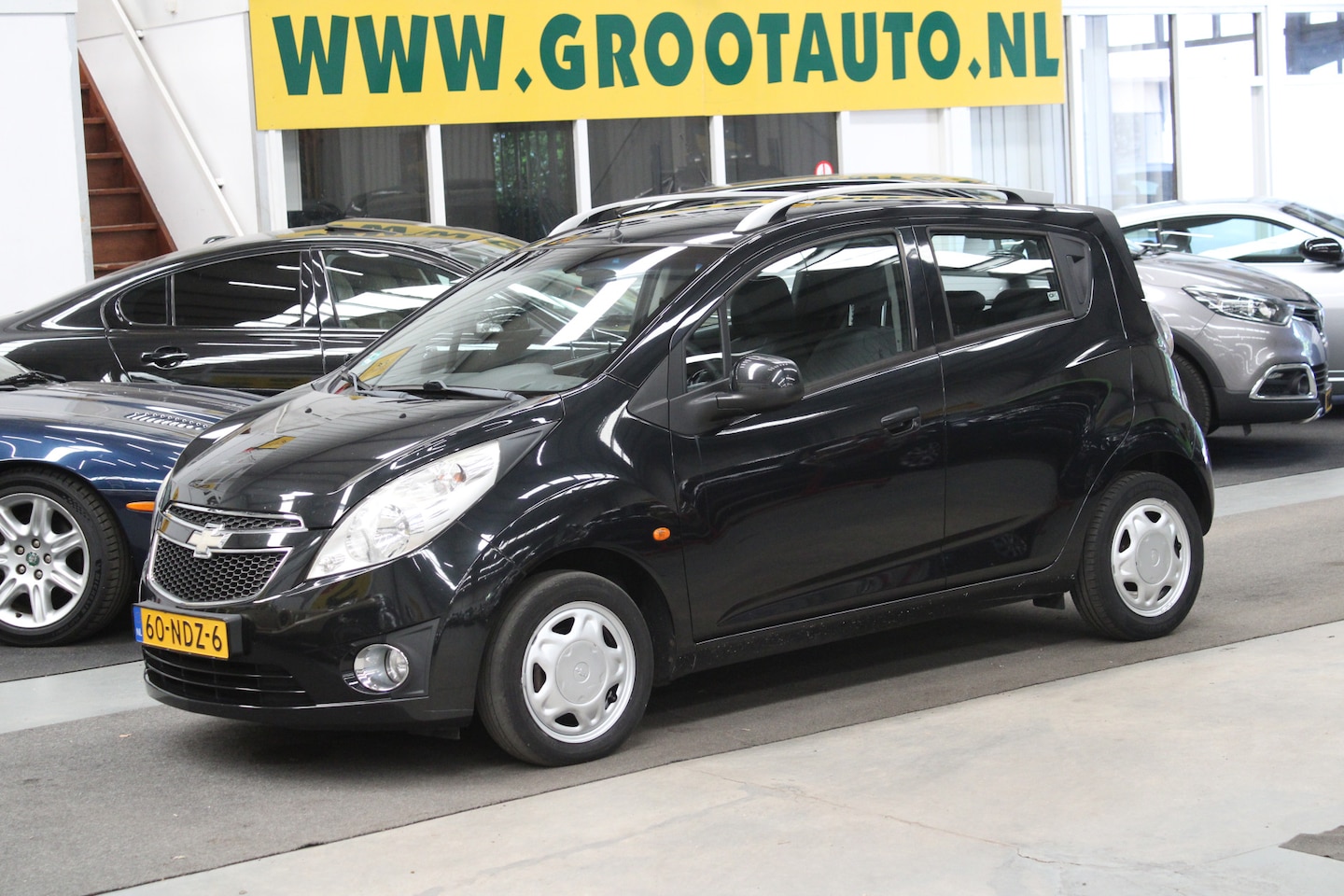 Chevrolet Spark - 1.0 16V LT NAP, Airco, Isofix, Stuurbekrachtiging - AutoWereld.nl
