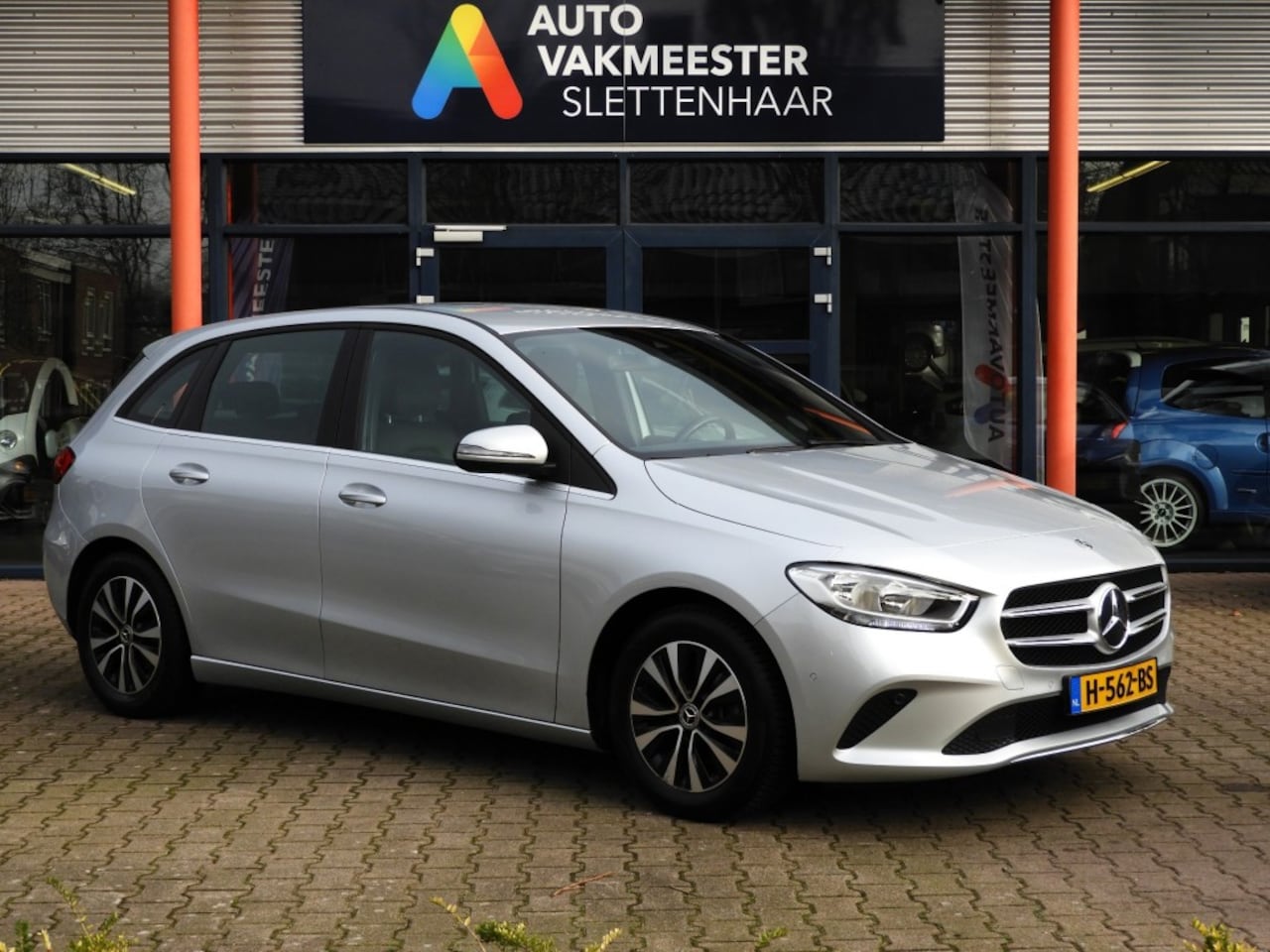 Mercedes-Benz B-klasse - B 180 BUS. SOLUTION WIDESCREEN/CAMERA/CARPLAY - AutoWereld.nl