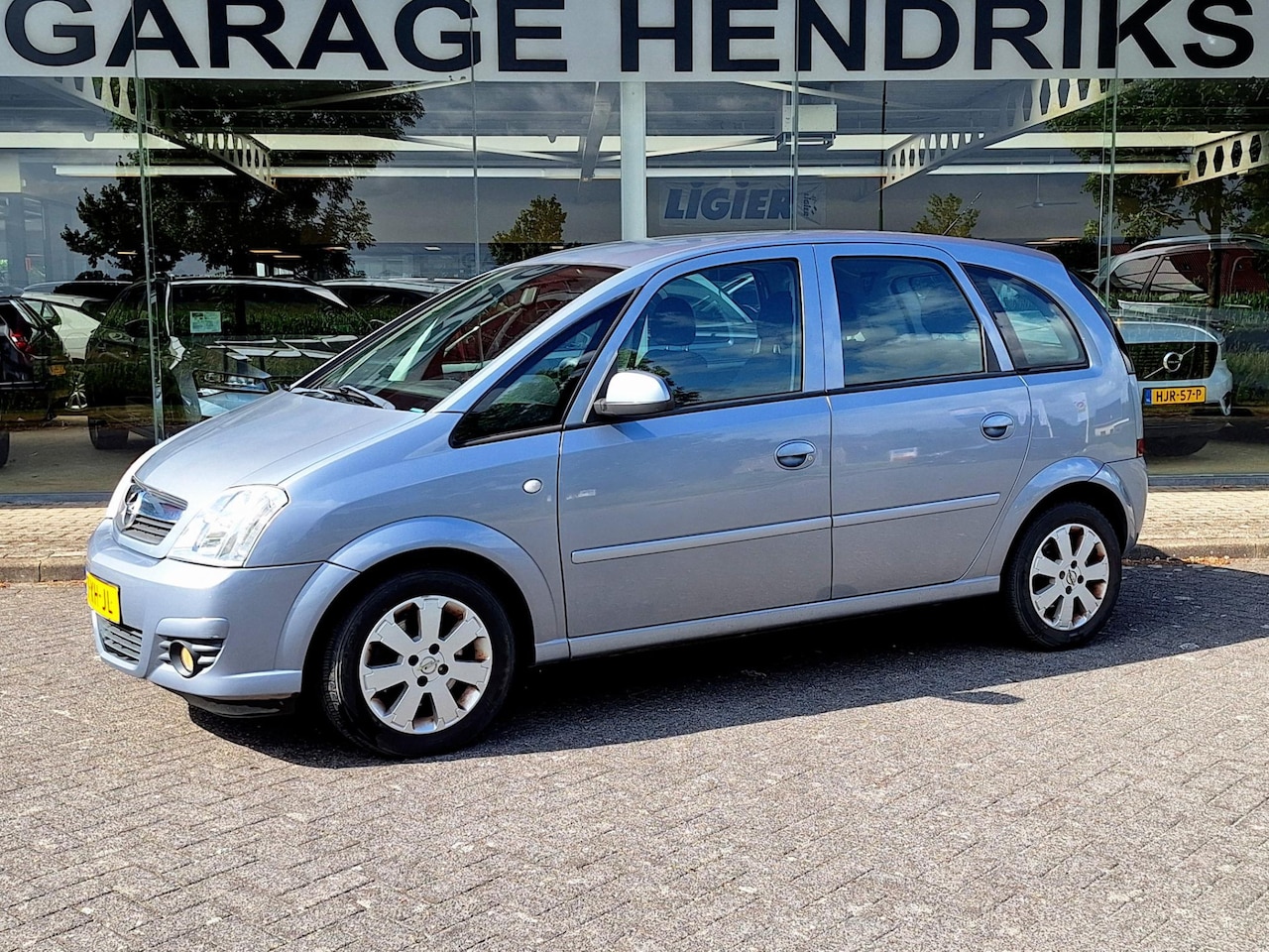 Opel Meriva - 1.6-16V Temptation | Airco | Weinig km's & Hoge zit | occasion - AutoWereld.nl