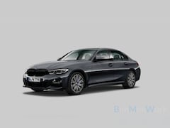 BMW 3-serie - 330e M-Sport, HeadUp, Schuifdak, Vol leer, LED, Trekhk Elekt., NaviPro, Stoelverw