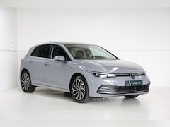 Volkswagen Golf - 1.5 TSI Style NAP/Pano/Cam/Keyless/Sfeerv/Led