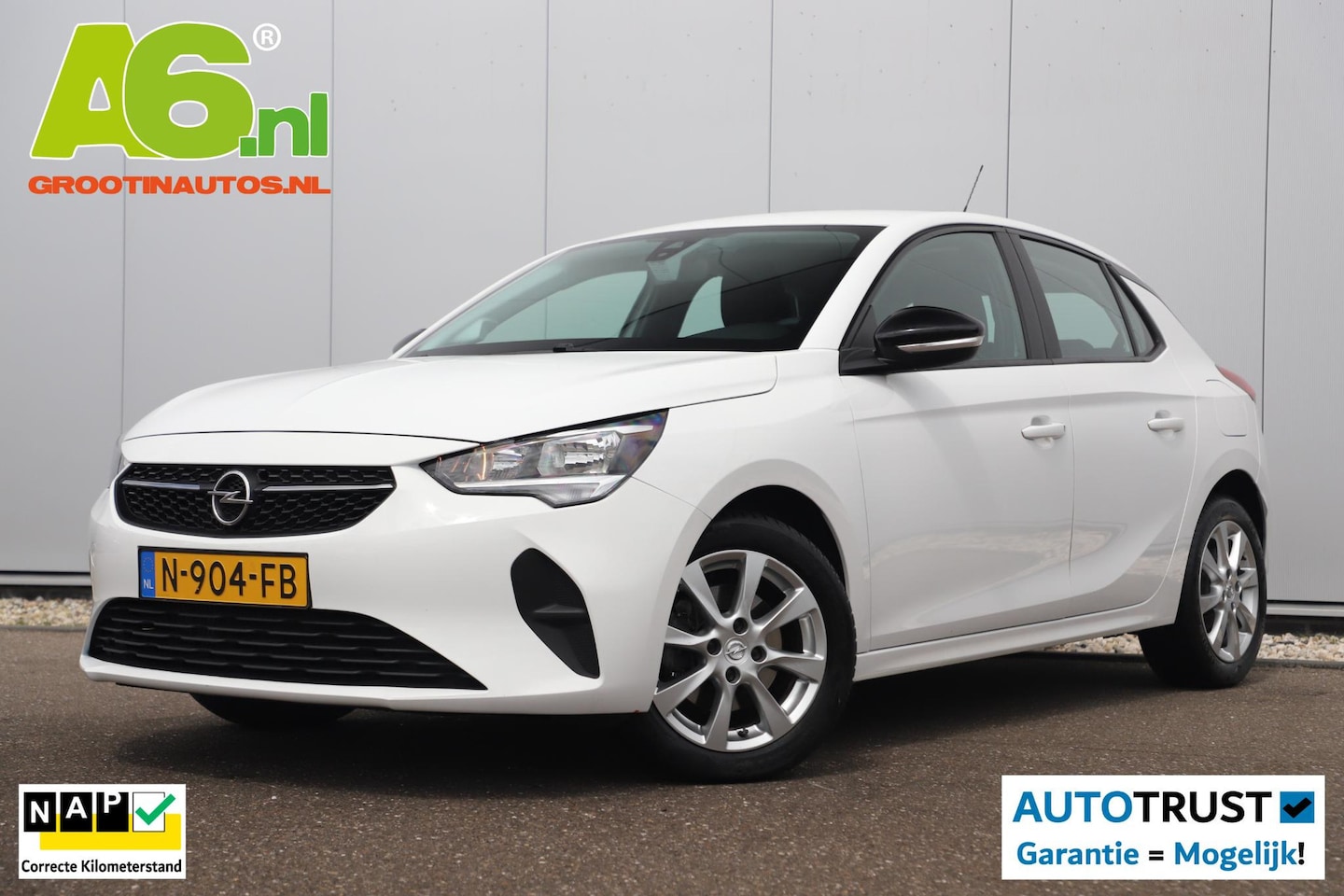 Opel Corsa - 1.5 D Edition 102PK Diesel Navigatie Airco Cruise Control 16 inch LMV - AutoWereld.nl