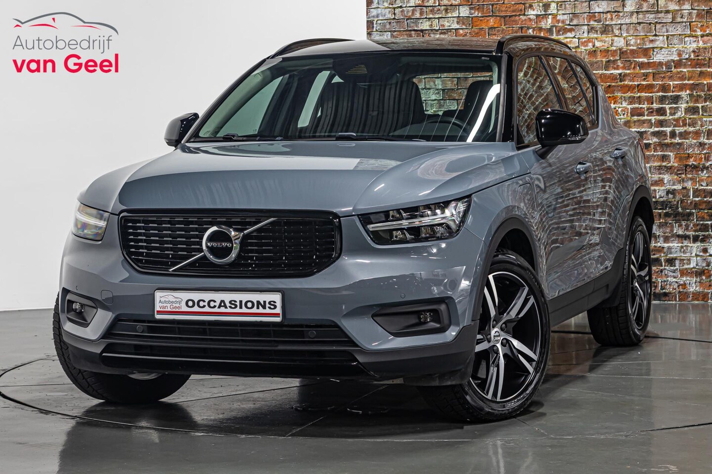 Volvo XC40 - 1.5 T5 Recharge R-Design I Plug in Hybride I Achteruitrij camera - AutoWereld.nl