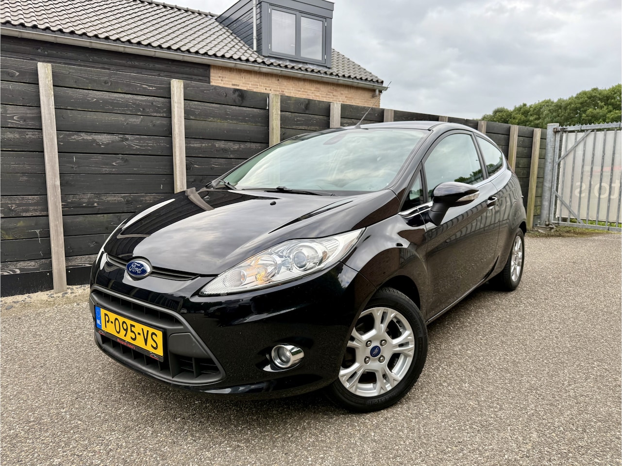 Ford Fiesta - 1.25 Titanium distributie nieuw - AutoWereld.nl