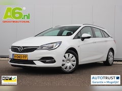 Opel Astra Sports Tourer - 1.2 Business Edition 110PK Trekhaak Navigatie Carplay Android Clima Cruise Control