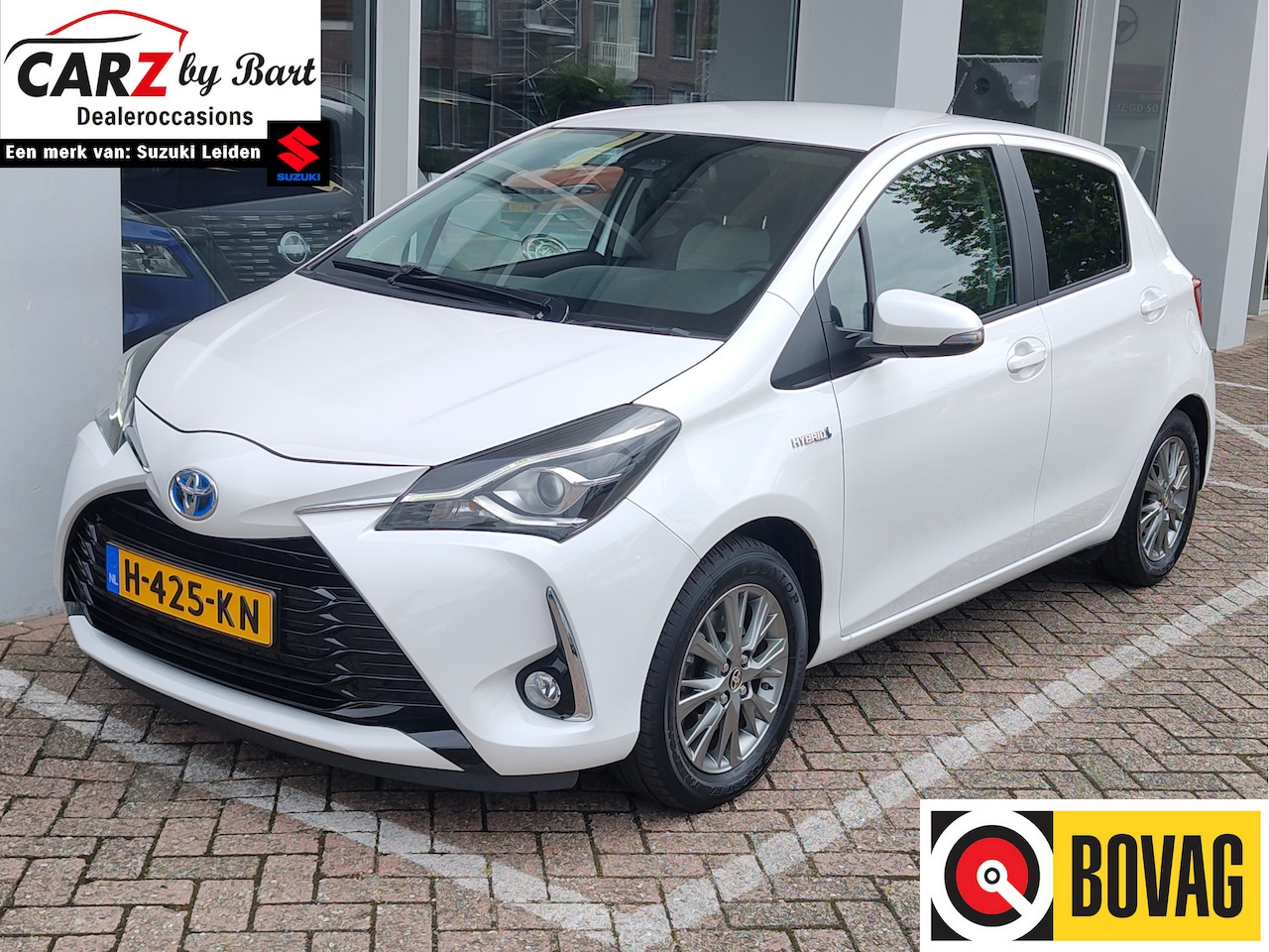 Toyota Yaris - 1.5 HYBRID DYNAMIC Carplay/Android | Keyless | Clima | Trekhaak - AutoWereld.nl