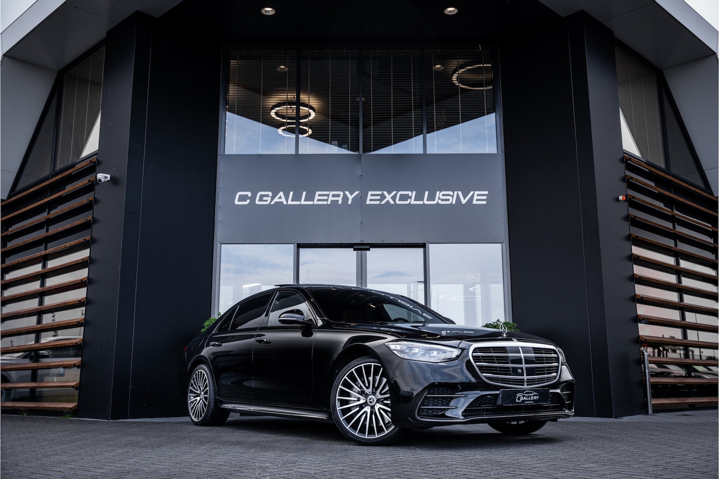 Mercedes-Benz S-klasse - 580 e 4MATIC Lang AMG Line - Panorama | High End Burmester | Massage | Stoelventilatie 4X - AutoWereld.nl