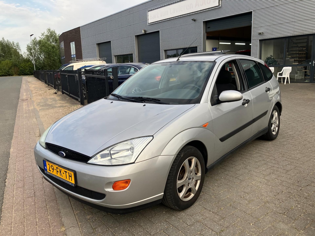 Ford Focus - 1.6-16V Trend APK tot 23-05-2026 INRUIL KOOPJE !! - AutoWereld.nl