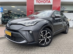Toyota C-HR - 2.0 Hybrid Dynamic | Navi | Afneembare Trekhaak | Apple CarPlay