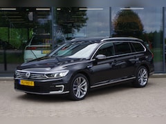 Volkswagen Passat Variant - 1.4 TSI GTE Highline 218 PK PHEV, Panoramadak, Leder-Alcantara, Carplay, Camera,