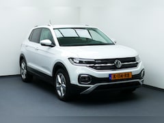 Volkswagen T-Cross - 1.5 150pk TSI Style. Virt Cockpit, Navi, Camera, Clima, Adap Cruise, Haak 1200kg