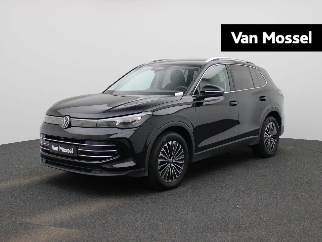 Volkswagen Tiguan - 1.5 eTSI Elegance | 150 PK | Automaat | Mild-Hybrid | Ergo Active Stoelen | Trekhaak (Trai - AutoWereld.nl