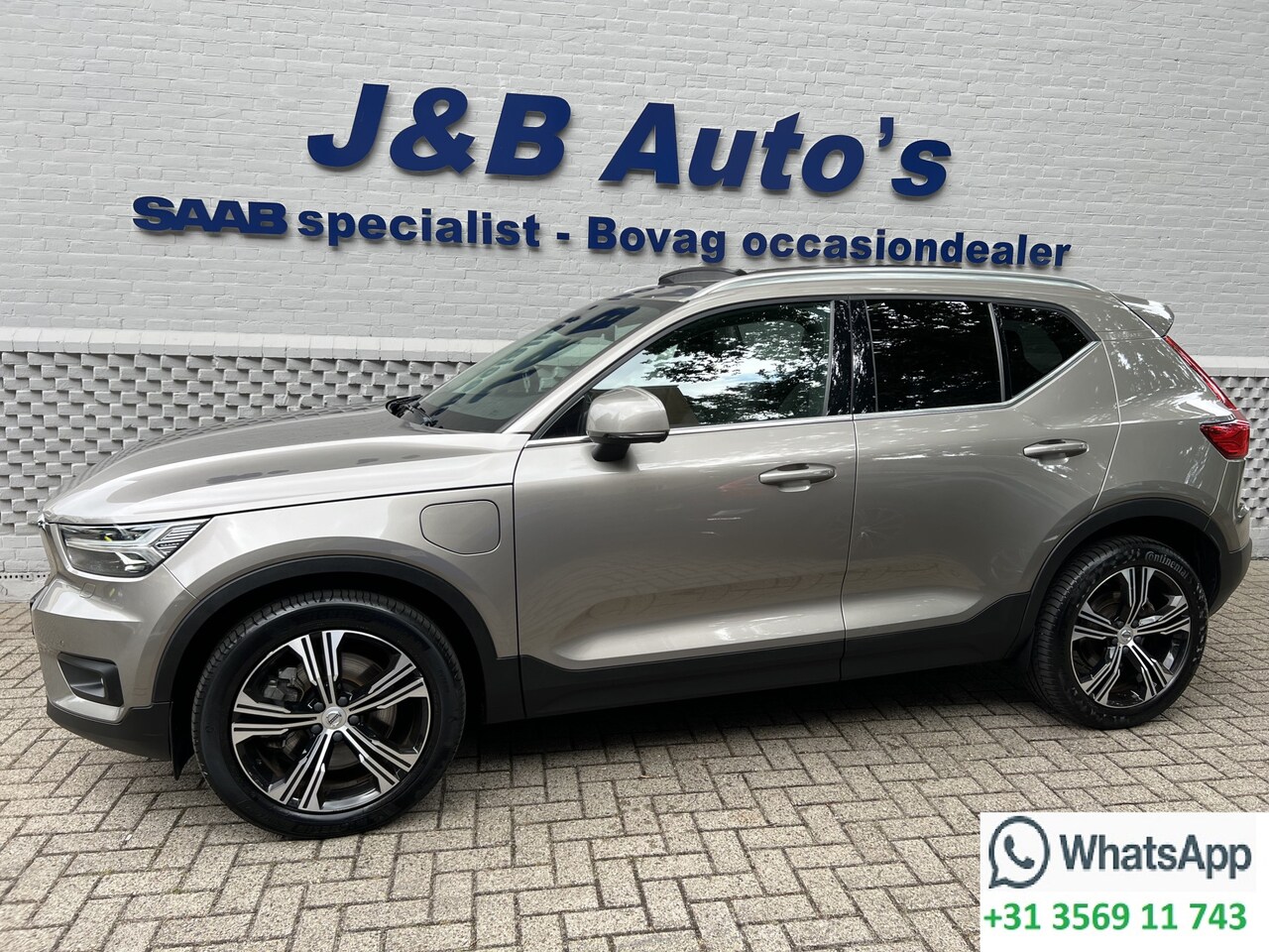 Volvo XC40 - 1.5 T4 Recharge Schuif/kantel dak 360 graden camera Trekhaak - AutoWereld.nl