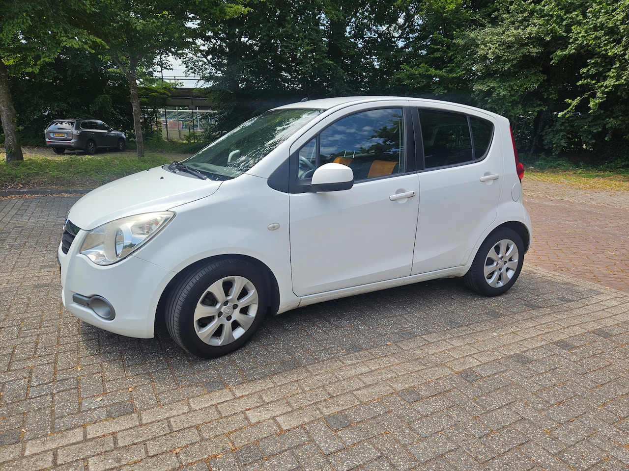 Opel Agila - 1.2 Enjoy - AutoWereld.nl