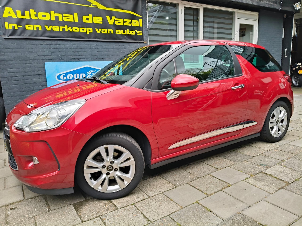 Citroën DS3 - 1.6 So Chic 1.6 So Chic - AutoWereld.nl