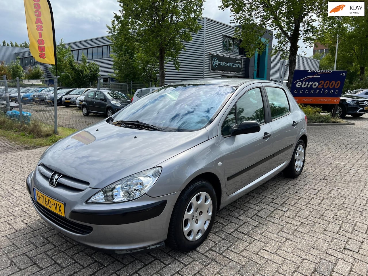 Peugeot 307 - 1.6-16V XR - AIRCO - 5 DEURS - NETJES ! - AutoWereld.nl