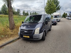 Ford Transit - 260S 2.2 TDCI DC Bj 2009 motor rookt