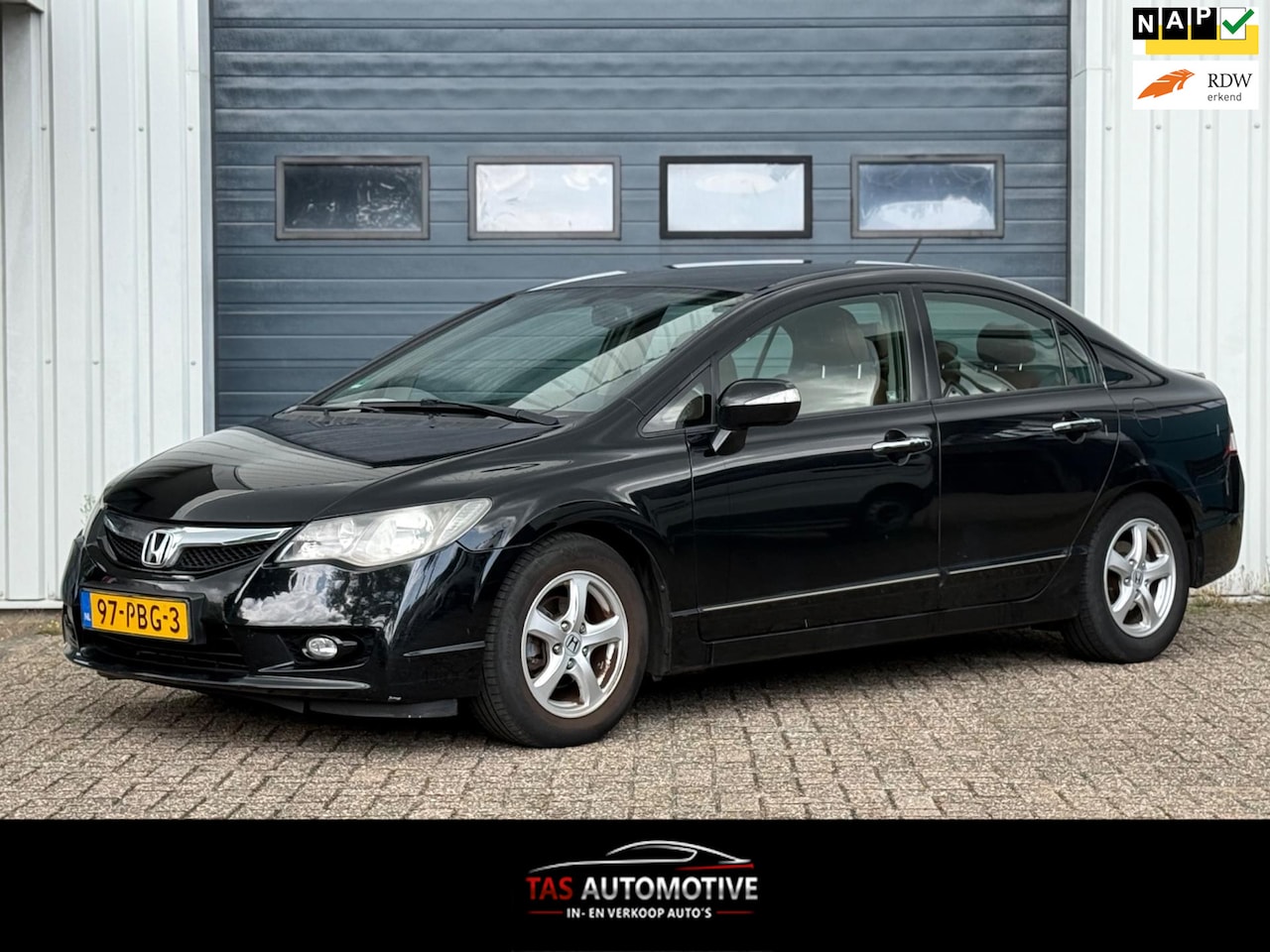 Honda Civic - 1.3 Hybrid Elegance AUTOMAAT / LEER / CRUISE - AutoWereld.nl