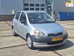 Toyota Yaris - €1850, -1.0-16V VVT-i Sol 5 Drs Aircondition
