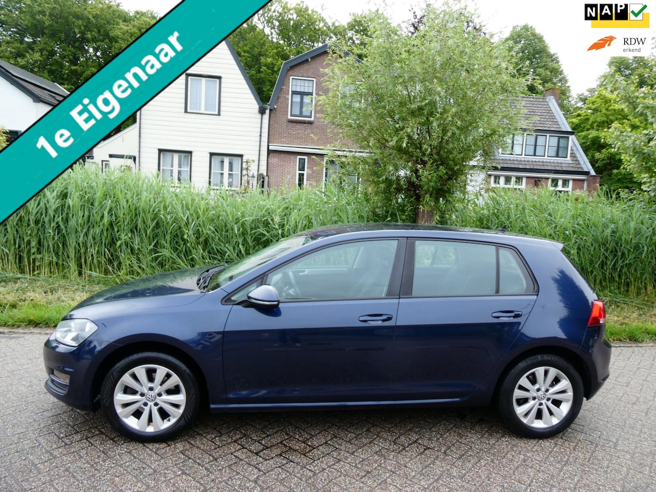 Volkswagen Golf - 1.2 TSI Automaat 1e eig. Clima Cruise Navi Trekhaak 1300kg - AutoWereld.nl