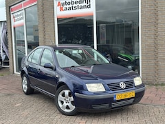 Volkswagen Bora - 1.6 - Automaat - Airco