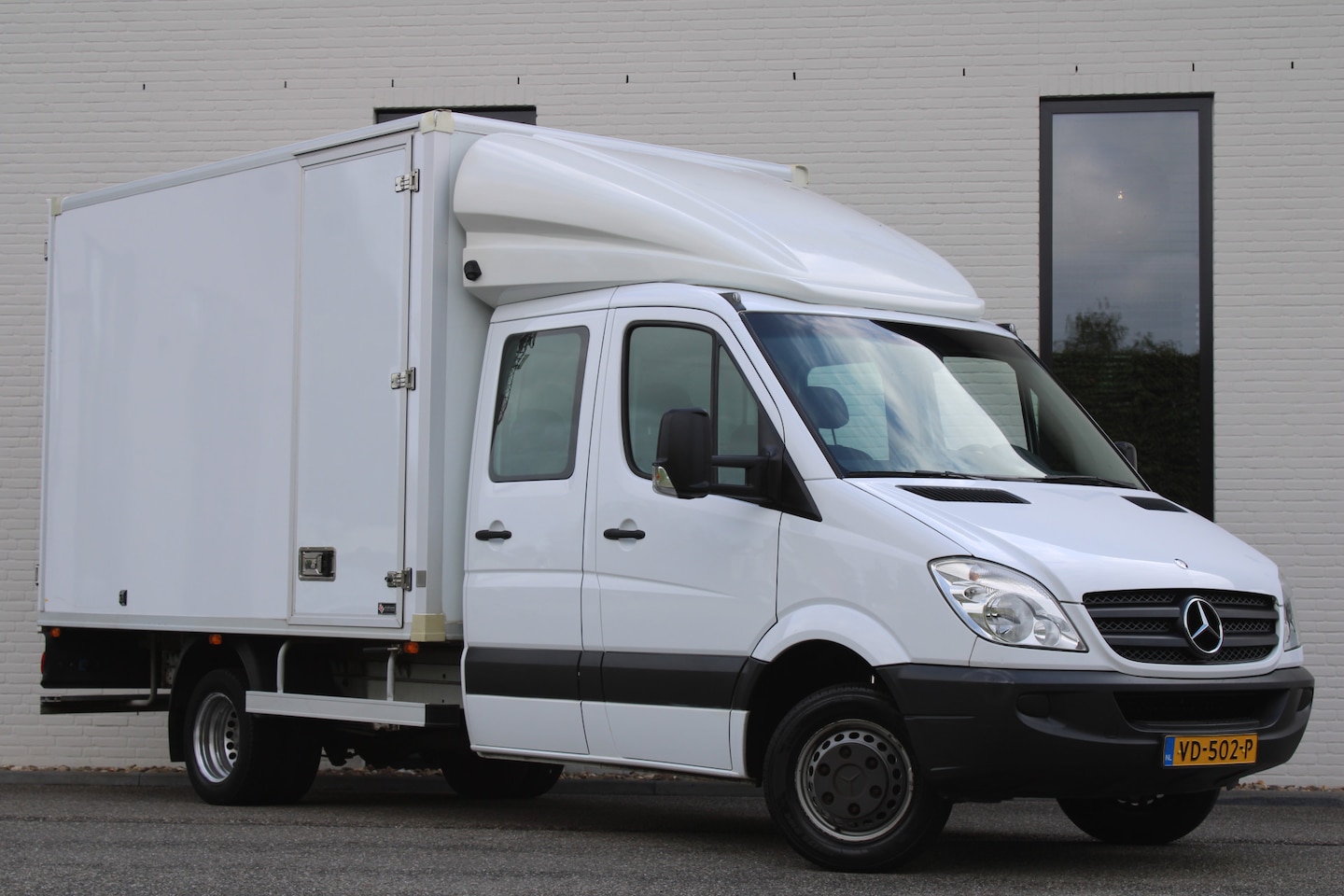 Mercedes-Benz Sprinter - 313 2.2 CDI Automaat / Dubbele Cabine / Meubelbak / 1e Eigenaar / Nette Staat - AutoWereld.nl