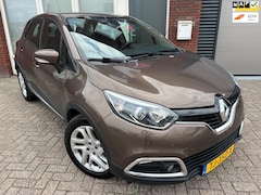 Renault Captur - 0.9 TCe Helly Hansen / Pano / Navi / Camera / PDC / Stoelverwarming