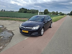 Opel Astra GTC - 1.6 Edition