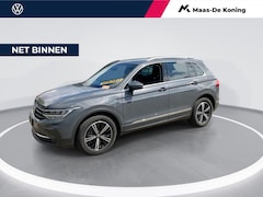 Volkswagen Tiguan - 1.4 TSIeHybrid 180kW/245PK Life DSG · Navigatie · Apple Car Play · Parkeersensoren