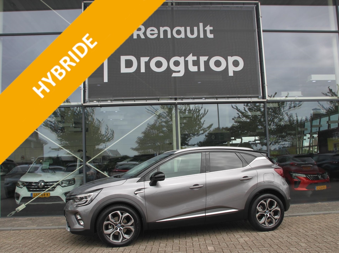 Renault Captur - 160PK-PLUG IN HYBRID-INTENS-48DKM-NAVI-CAMERA-18"- - AutoWereld.nl