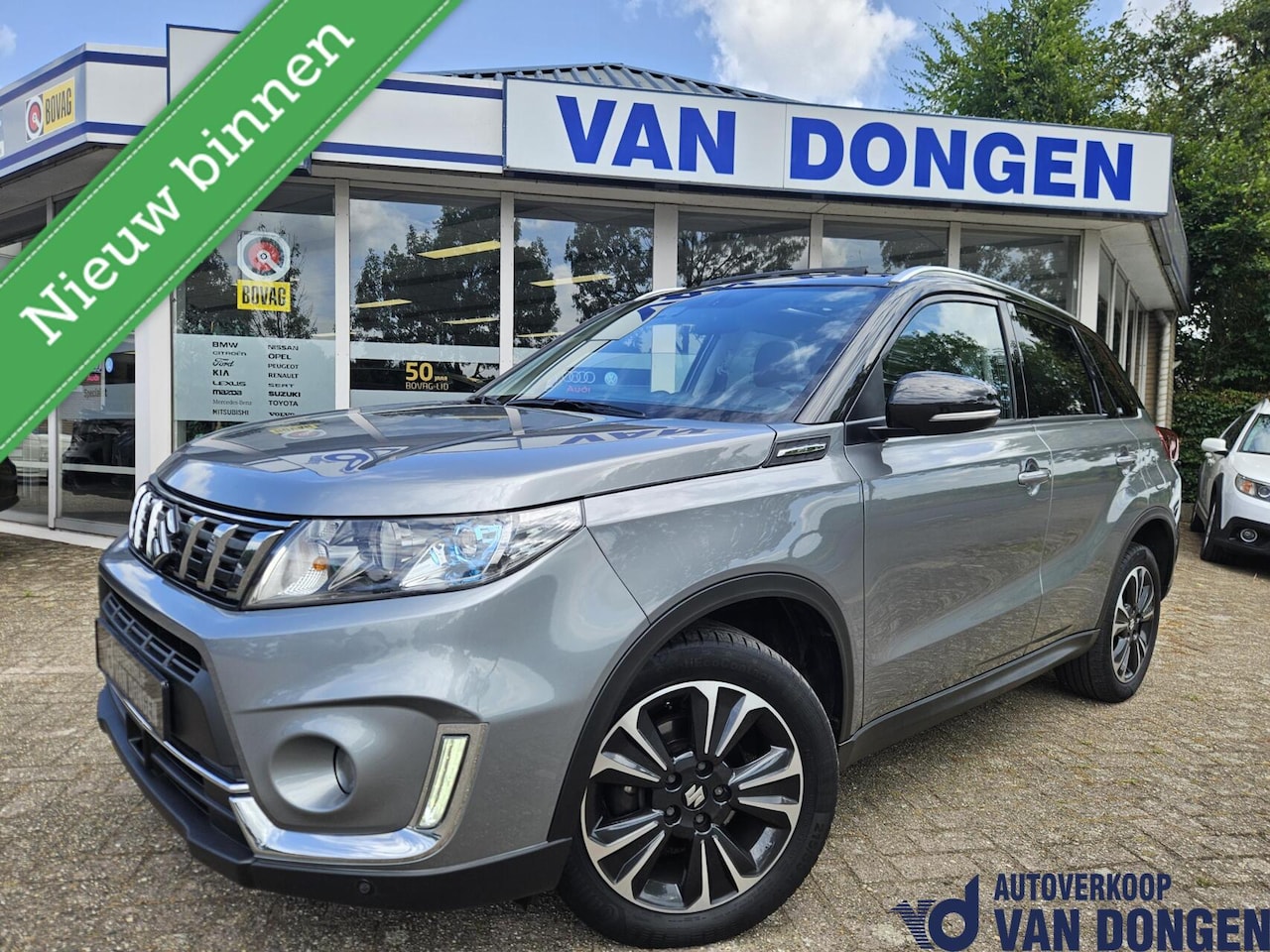 Suzuki Vitara - 1.4 Boosterjet AllGrip Stijl | Trekhaak / Panorama / Carplay | 140 PK - AutoWereld.nl