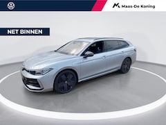 Volkswagen Passat Variant - 1.5eHybrid 200kW/272PK R-Line DSG · Panoramadak · Trekhaak · 360°Camera + Parkeersensoren