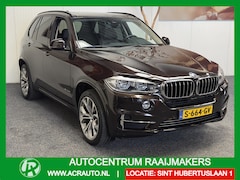 BMW X5 - xDrive40e IPerformance LUCHTVERING PANORAMADAK SPORTSTOELEN HUD 360 CAMERA NAVIGATIE 20 IN