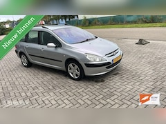 Peugeot 307 Break - 2.0-16V XS