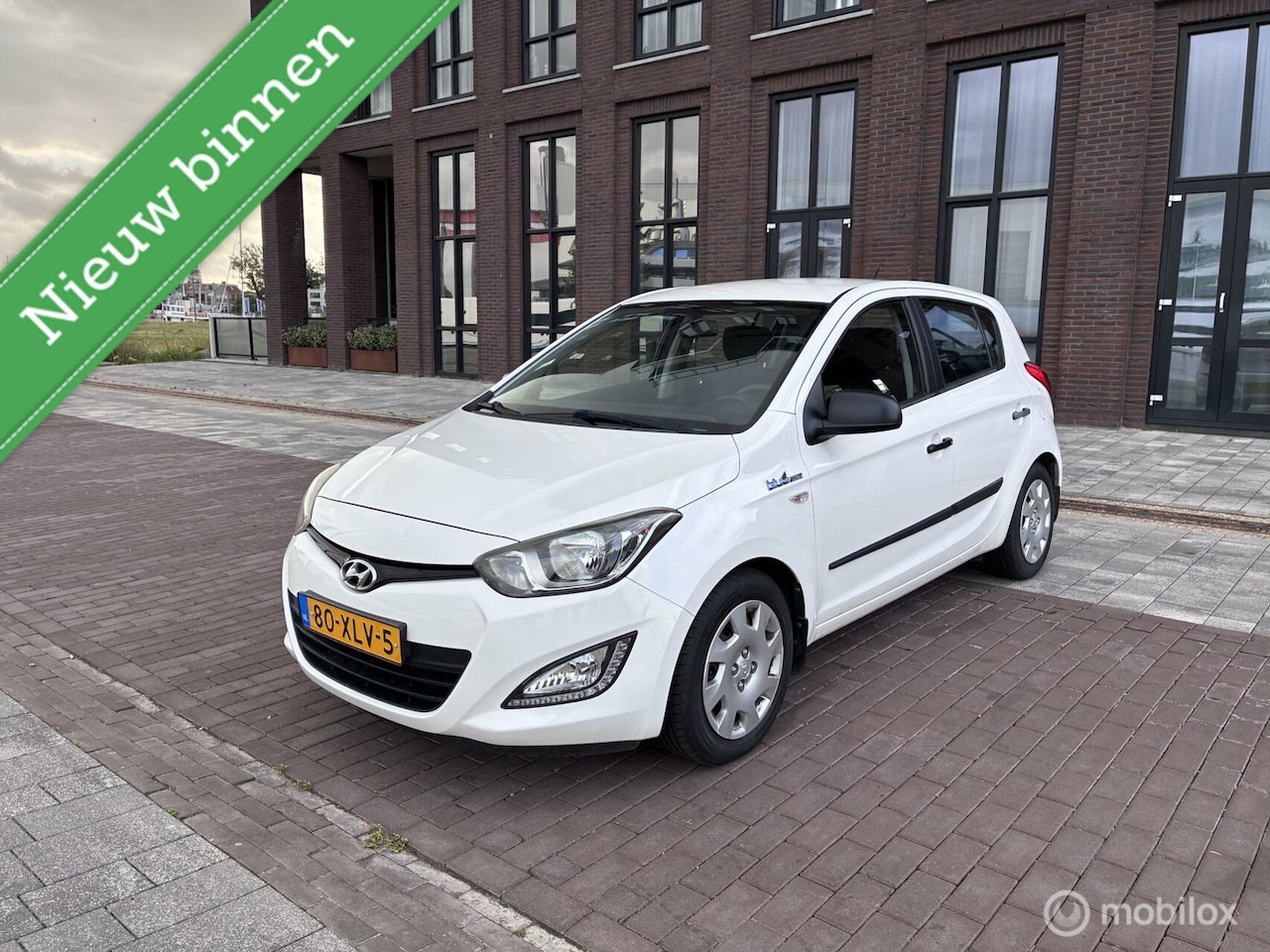 Hyundai i20 - 1.2i i-Drive Led Airco - AutoWereld.nl