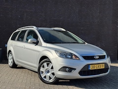 Ford Focus Wagon - 1.8 Limited Airco | Navi | Cruise | PDC | Trekhaak | Apk