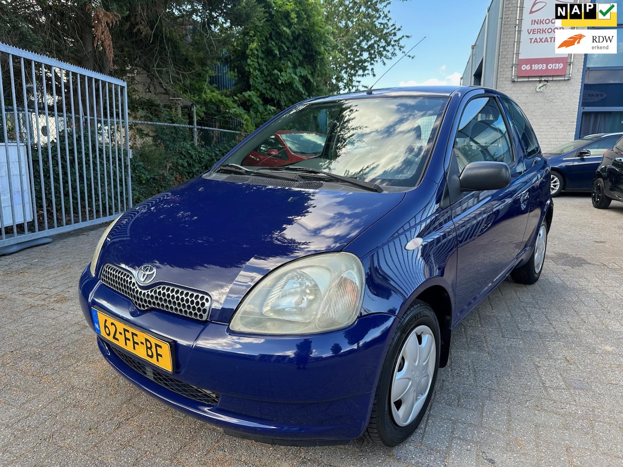 Toyota Yaris - 1.3-16V VVT-i Sol 1.3-16V VVT-i Sol, Apk 07/2026, AUTOMAAT! - AutoWereld.nl