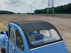Citroën 2 CV - 2CV6