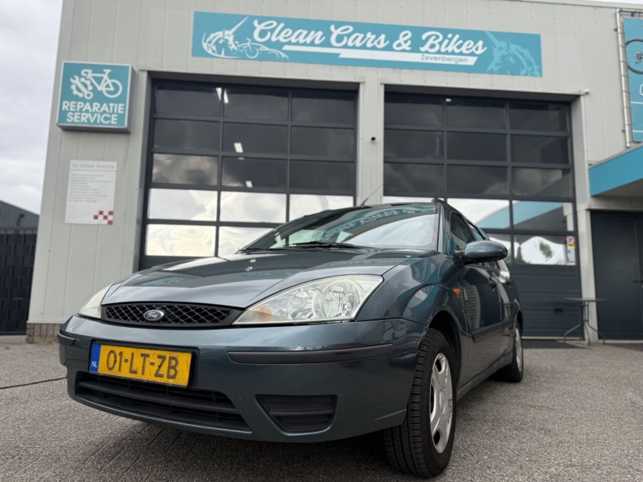 Ford Focus Wagon - 1.6-16V Centennial 1.6-16V Centennial - AutoWereld.nl