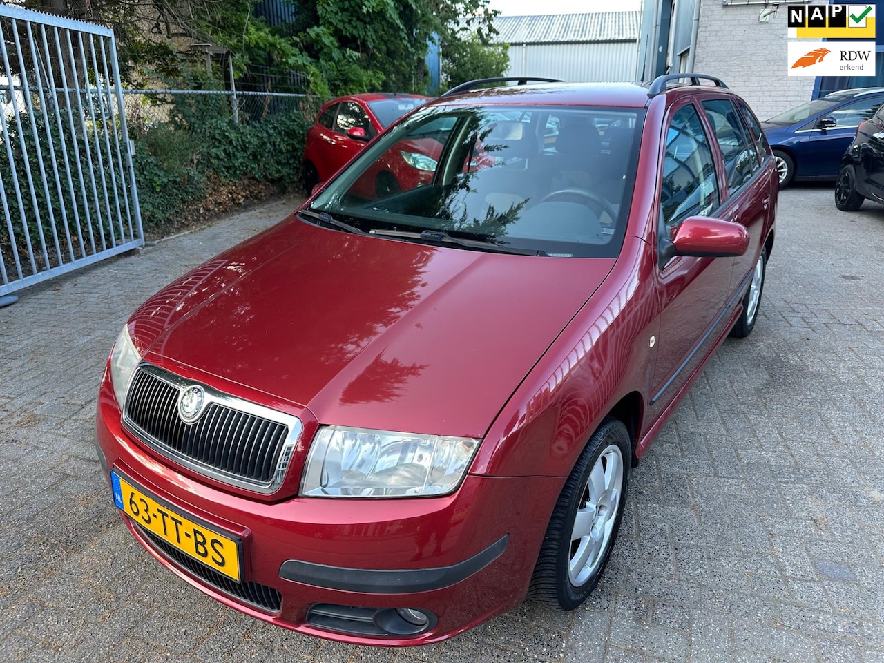 Skoda Fabia Combi - 1.4-16V Spirit+ Airco, trekhaak, LM wielen, APK 04-2026 - AutoWereld.nl
