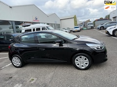 Renault Clio - 0.9 TCe Expression NAVI | CRUISE CONTROL | AIRCO | DEALER ONDERHOUDEN | NAP | APK |
