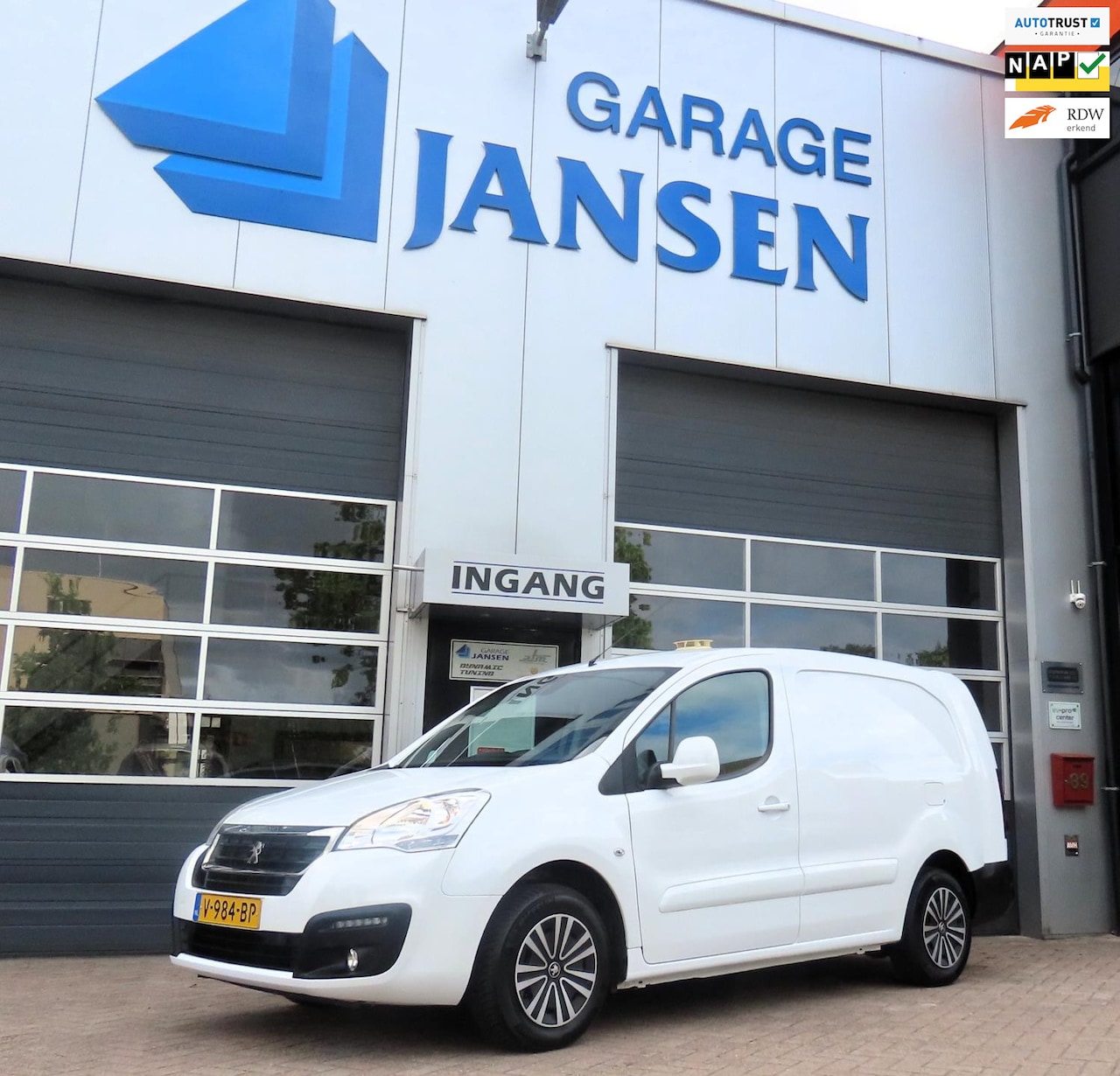 Peugeot Partner - 122 1.6 BlueHDi 100 XR S&S maxi l2 - AutoWereld.nl