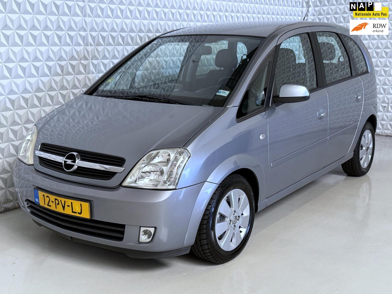 Opel Meriva - 1.6-16V Cosmo Leder Trekhaak / 177.000km (2004) - AutoWereld.nl